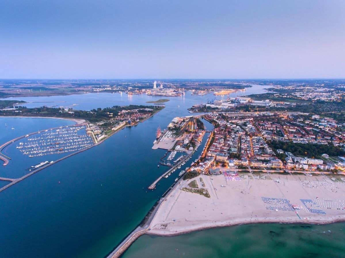 Stromsicht, direkt am Alten Strom Rostock Exterior foto