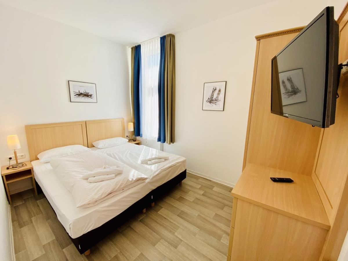 Stromsicht, direkt am Alten Strom Rostock Exterior foto